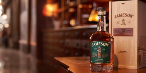 Acheter du whisky irlandais Jameson 18 ans d'âge en ligne à Bruxelles Belgique