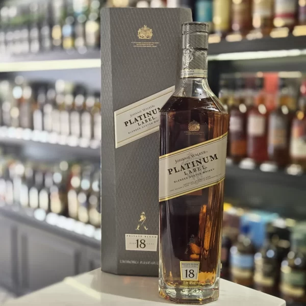 Whisky écossais mélangé Johnnie Walker Platinum Label 18 ans d'âge en vente en ligne à Marseille France